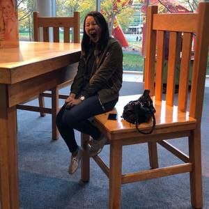 Meet your Posher, Aimee